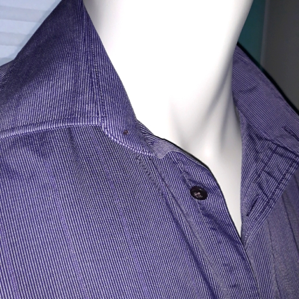 Blackberrys mens fine cotton purple shirt. Large